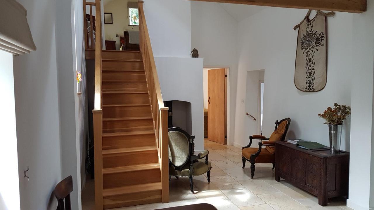 Cheverell Baptist Cottage מראה חיצוני תמונה